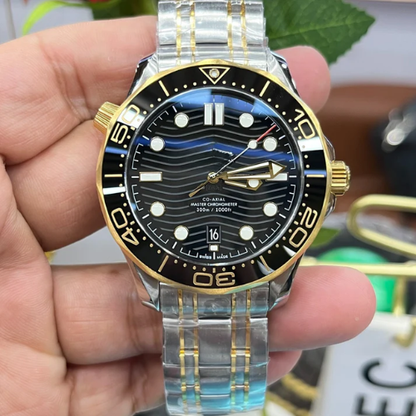 Omega Seamaster Diver 300M – Black Dial – Yellow Accents – Stainless Steel – Automatic – 42mm