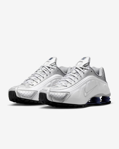 Nike Shox R4
