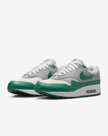 Nike Air Max 1 Essential