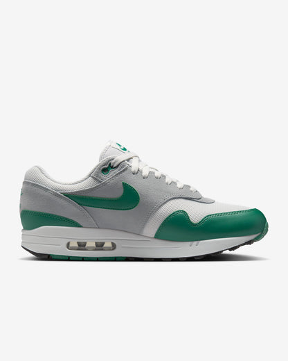 Nike Air Max 1 Essential