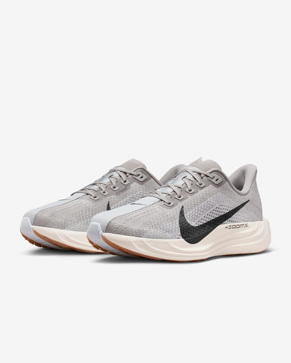 Nike Pegasus Plus