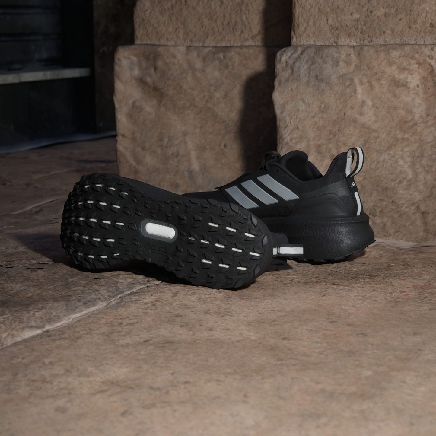 Adidas Ultraboost 5 TR