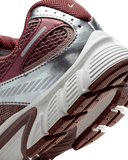 Women Nike V5 RNR Shoes