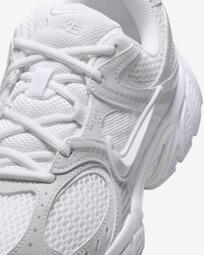 Women Nike V5 RNR Shoes