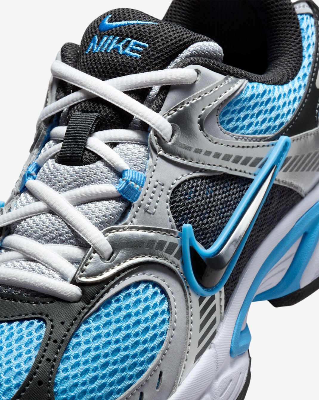 Women Nike V5 RNR Shoes